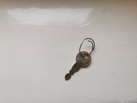 16/2021: Schlüssel mit Ring im OT Großbodungen im Kirchblick gefunden